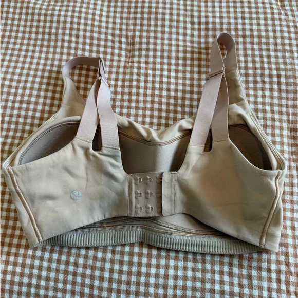 Lululemon Athletica Beige Bra - Picture 2 of 4